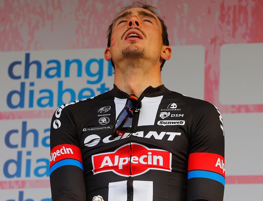 John Degenkolb (Giant-Alpecin) takes it all in