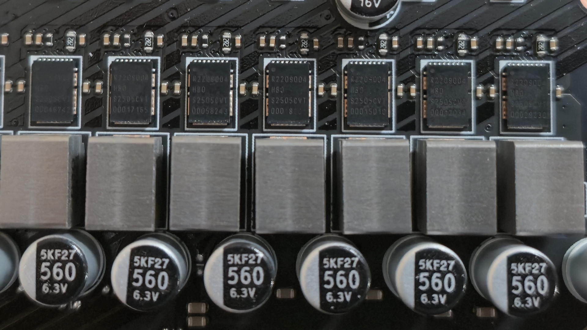 Budget vs. High-End motherboards