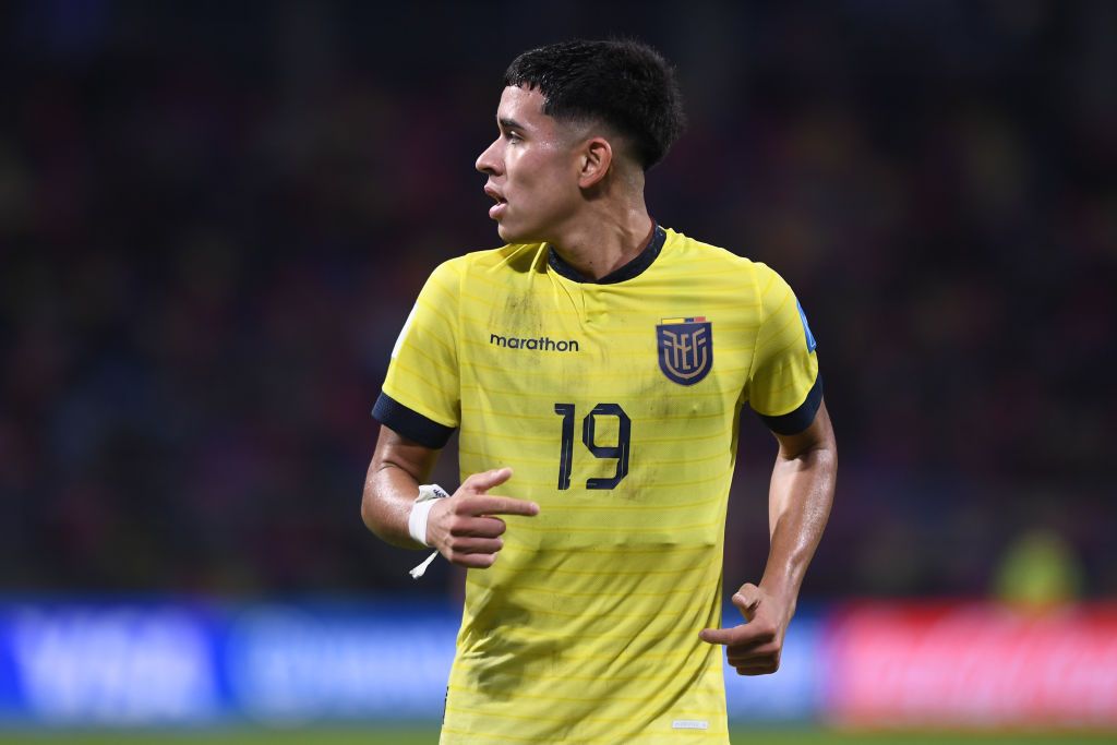 Chelsea reject perfect transfer opportunity despite growing midfield concern