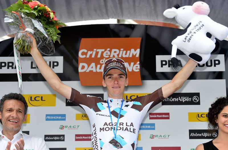 The stage winner, Romain Bardet (Ag2r-La Mondiale)