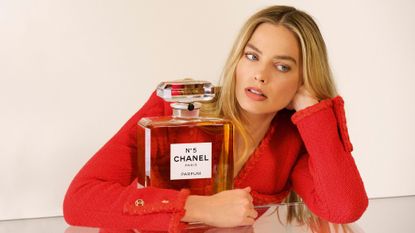 Margot Robbie in the new Chanel No5 campaign