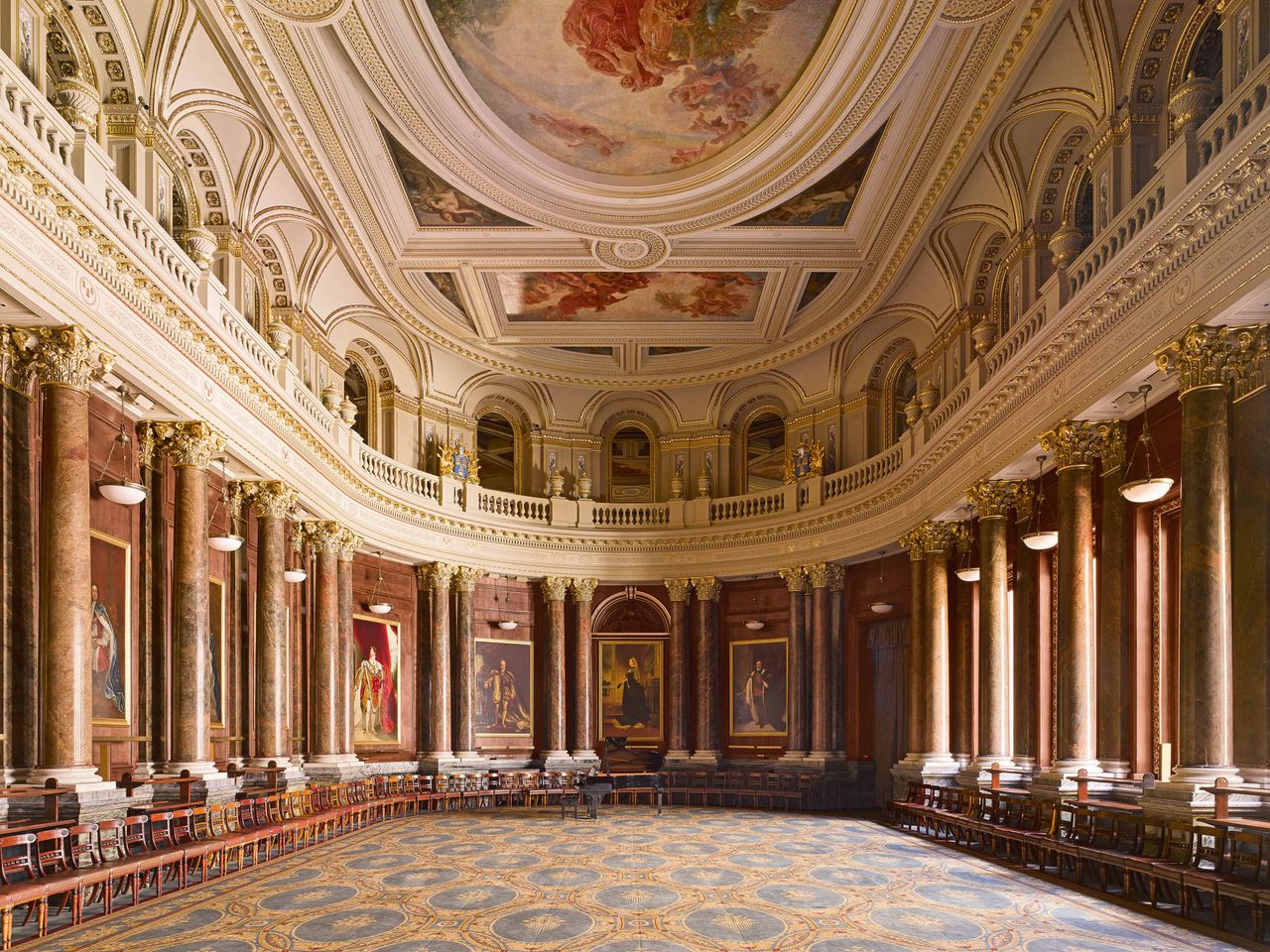 Fig 2: The grand Livery Hall. Drapers’ Hall, London. ©Will Pryce for Country Life Magazine.