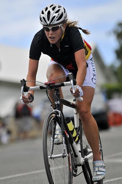 Rushlee Buchanan has dropped her two breakaway companions and flies solo