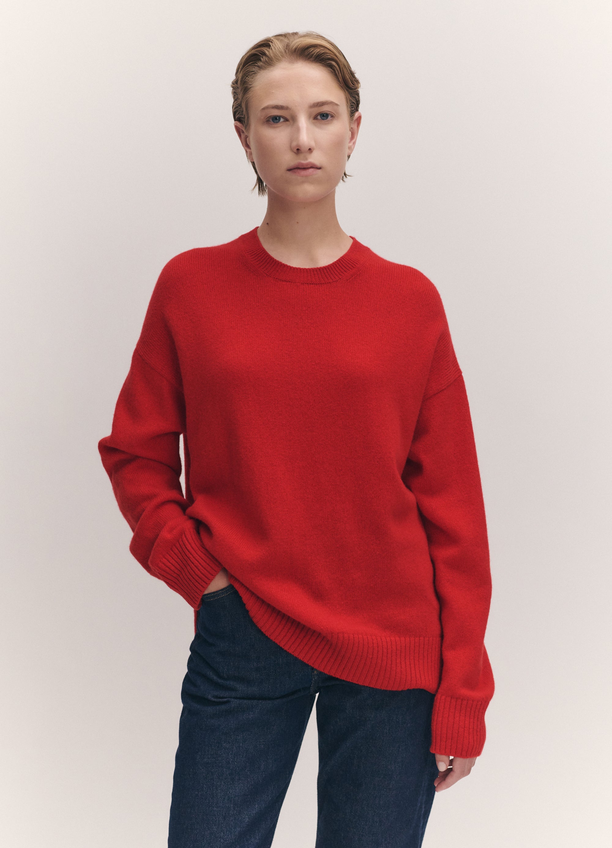 Innes Slouch Crewneck in Poppy Red