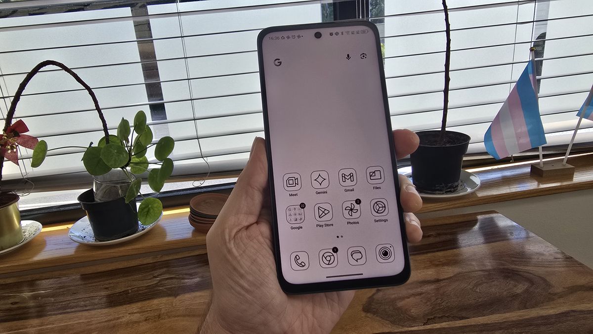 TCL NXTPAPER 70 Pro smartphone in an office and outdoors