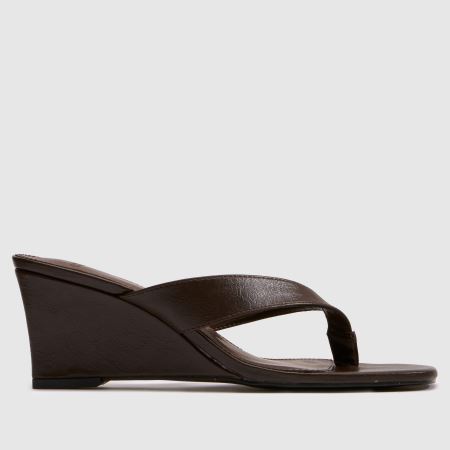 Schuh Solomon Wedge Toe Post in Brown