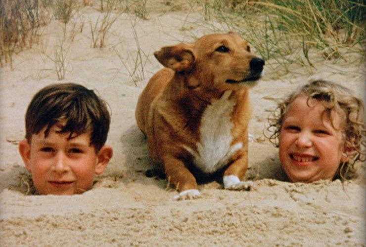 Prince Charles and Princess Anne buried at Holkham Beach in 1957