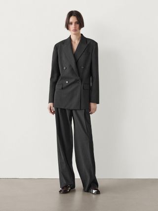 Massimo Dutti, blazer de risca de peito duplo