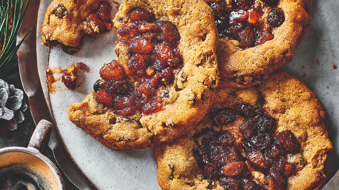 M&amp;S Mince Pie Cookie