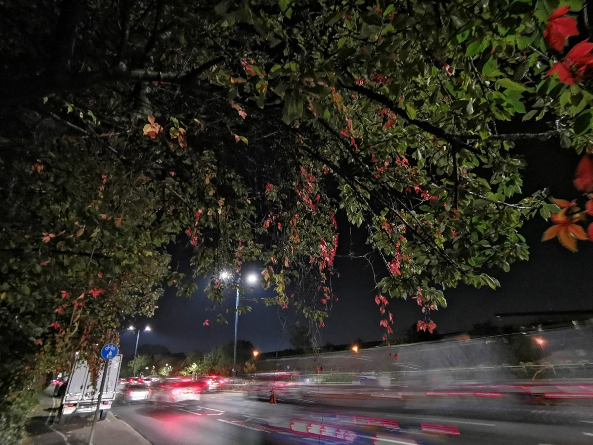 4-second handheld long exposure shot
