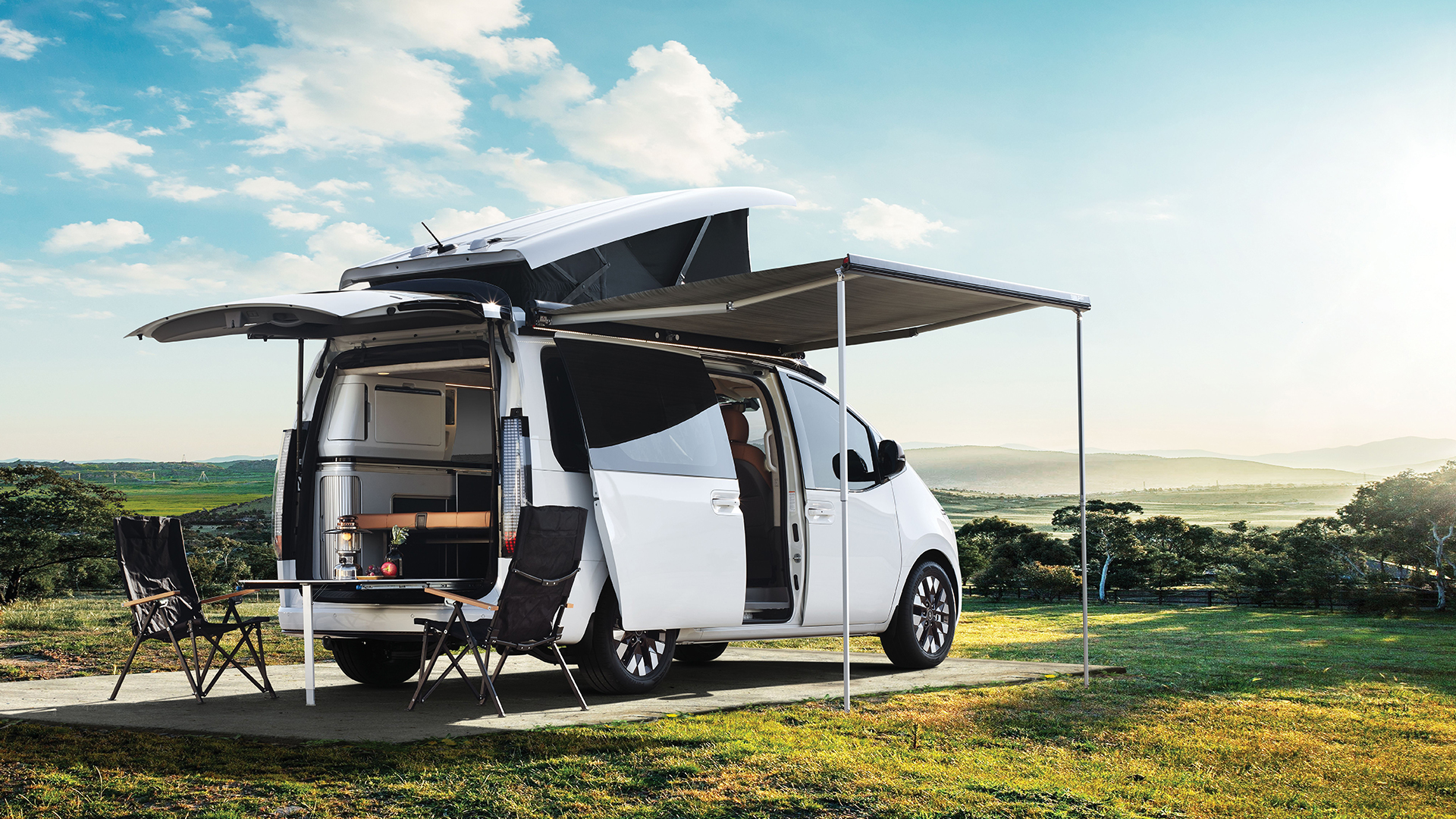 Hyundai Staria Camper Concept
