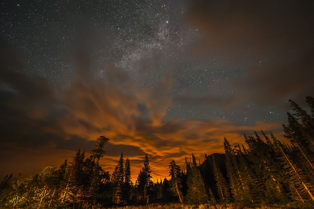 Images: Amazing Shots Of Storms Light Up Weather Photo Contest 