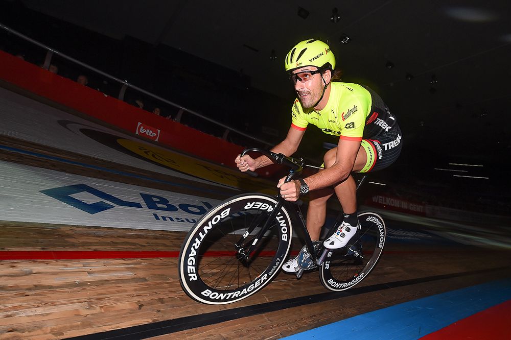 Fabian Cancellara on the boards at the Kuipke Track Velodrome