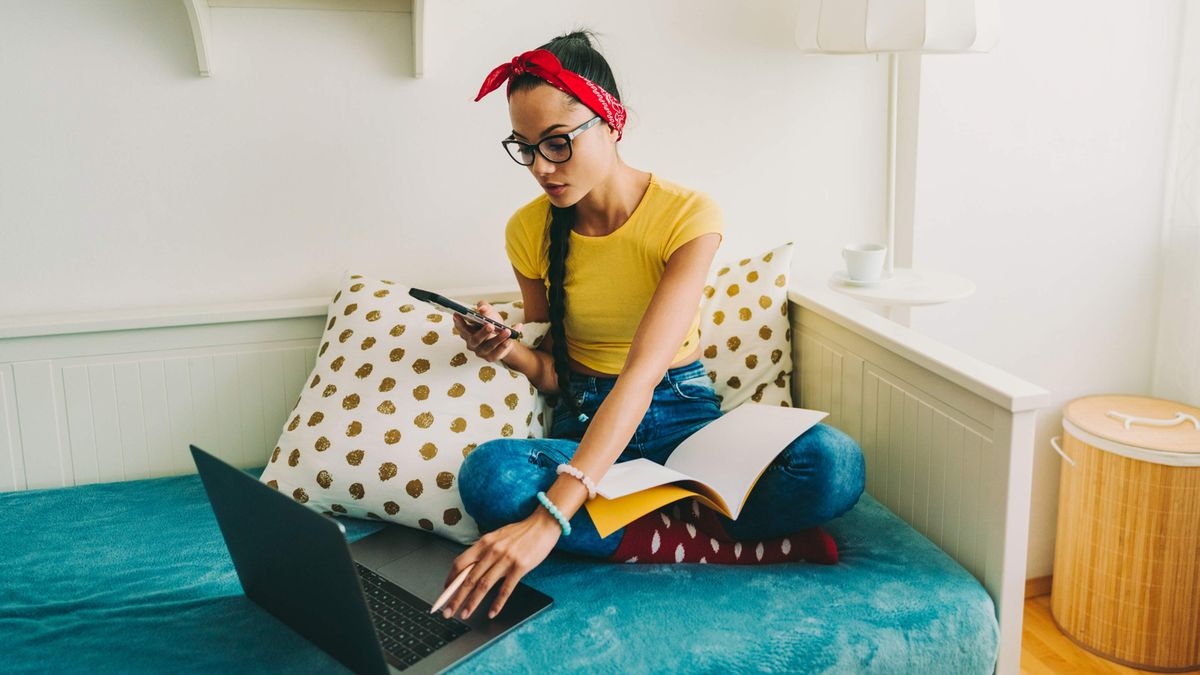 FAFSA Application Changes Are Coming – What They Mean for Middle- and  High-Income Families | Kiplinger