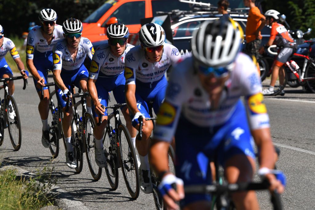 COMO ITALY AUGUST 15 Remco Evenepoel of Belgium and Team Deceuninck QuickStep Peloton during the 114th Il Lombardia 2020 a 231km race from Bergamo to Como ilombardia IlLombardia on August 15 2020 in Como Italy Photo by Tim de WaeleGetty Images