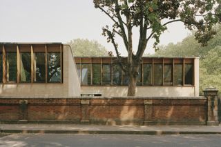 exterior of Sands End Arts and Community Centre, London by Mæ Architects
