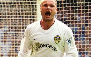 Mark Viduka over the moon about wearing such a classy top 