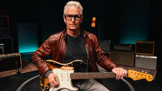 Mike McCready with his new Fender Signature Stratocaster