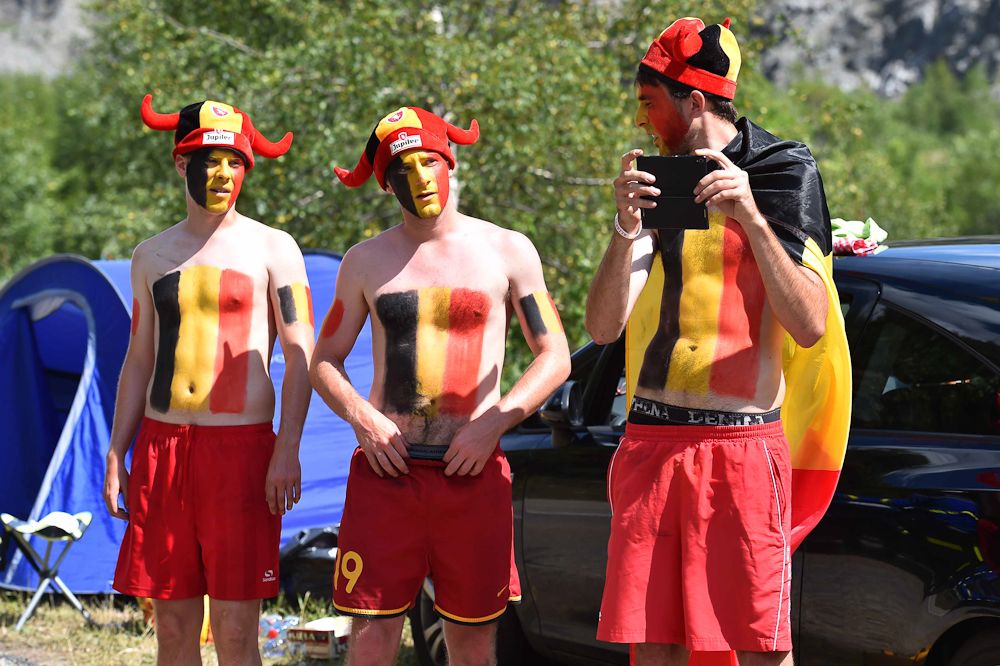 Some colorful fans along the stage 18 route.