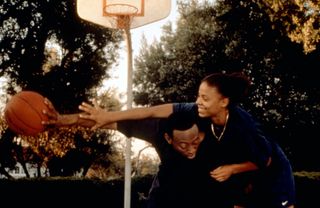 A still from the movie Love and Basketball