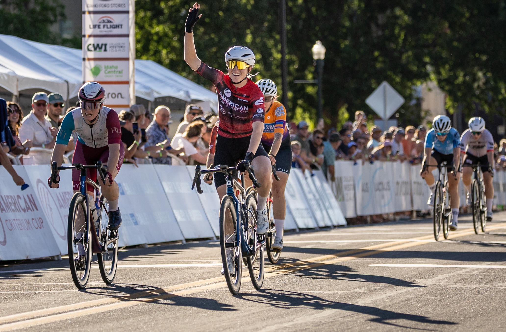 American Criterium Cup: Tyler Williams and Skylar Schneider seal L39ION of Los Angeles sweep at Boise Twilight elite races