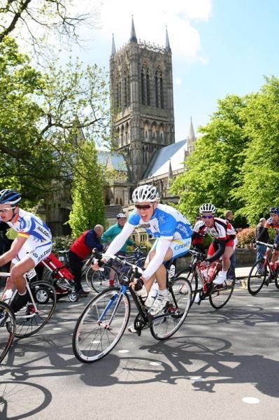 The leaders head out of the city centre on the loop through the countryside.