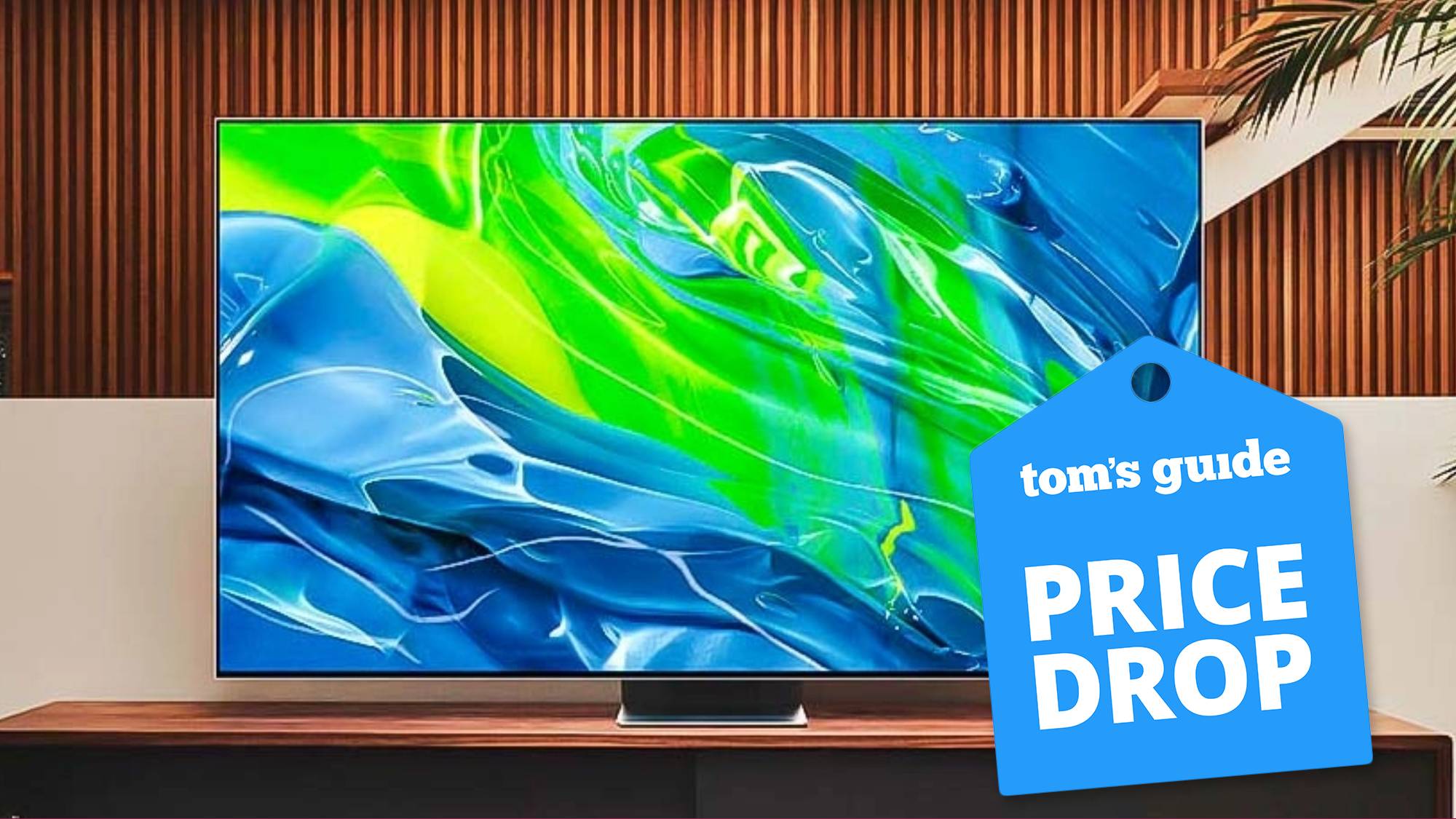 Samsung S95B OLED TV con una etiqueta de oferta de Tom's Guide