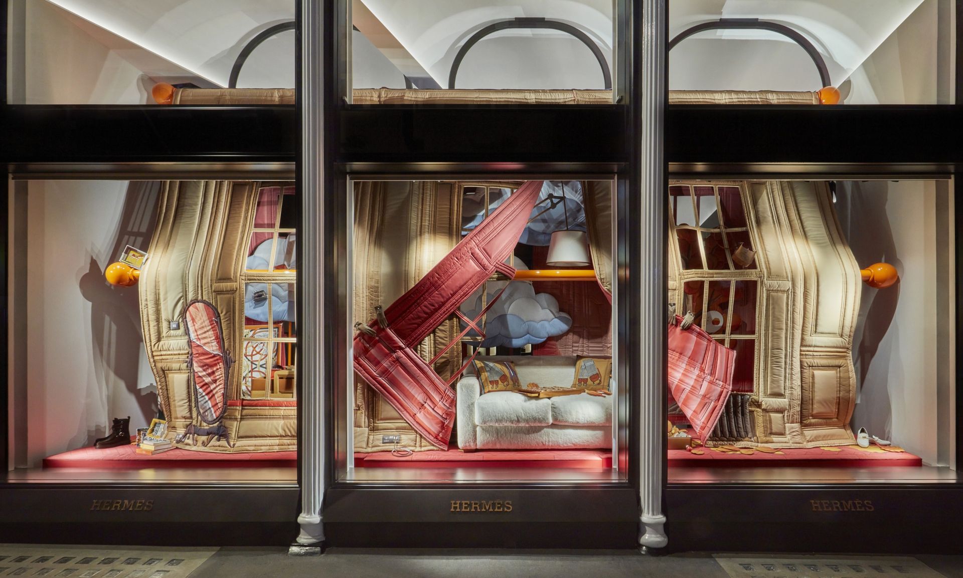 Hundreds of miles of stitching make up Hermès Maison's enchanting quilt windows in London