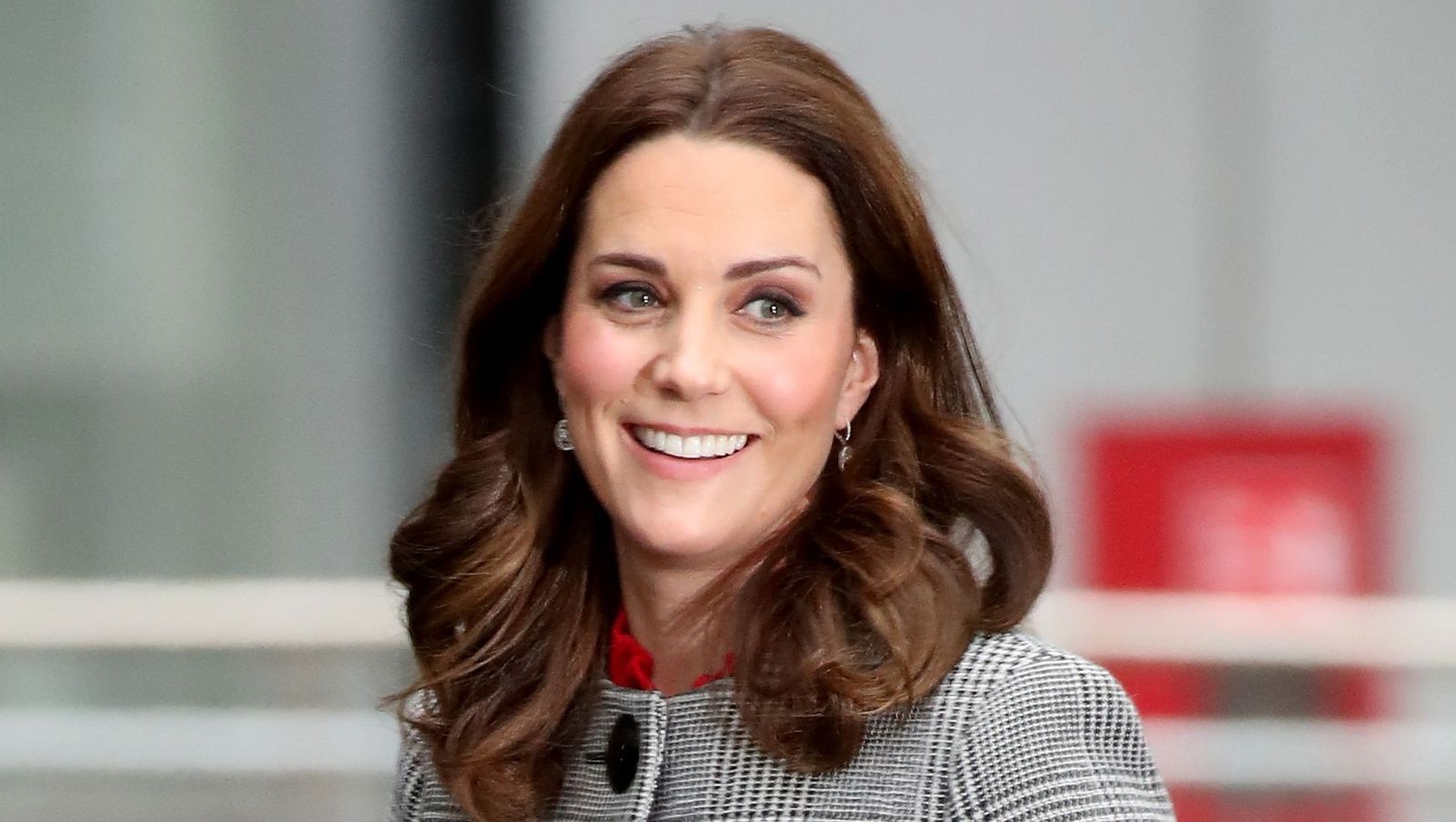 The Big Difference Between How Meghan Markle and Kate Middleton Have ...
