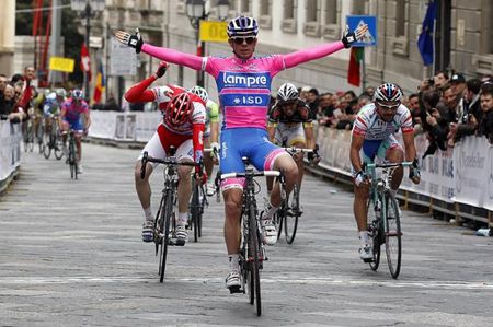 Daniele Pietropolli (Lampre - ISD) celebrates his victory in Catanzaro.