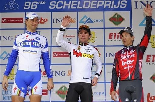Mark Cavendish on the podium