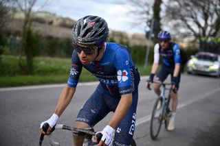 Mid-race crash not enough to stop Lenny Martínez from winning Mercan'Tour Classic Alpes-Maritimes