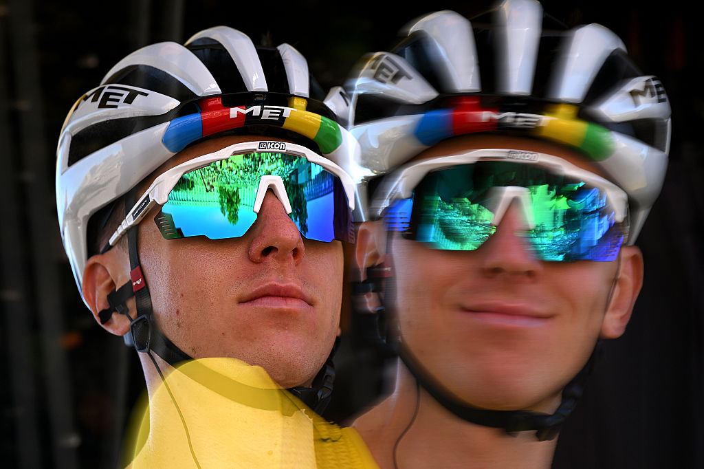 Tour de France stage 16 LIVE – Jonas Vingegaard attacks Tadej Pogačar on Mont Ventoux