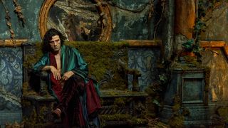 Oscar Isaac as Victor Frankenstein in Frankenstein
