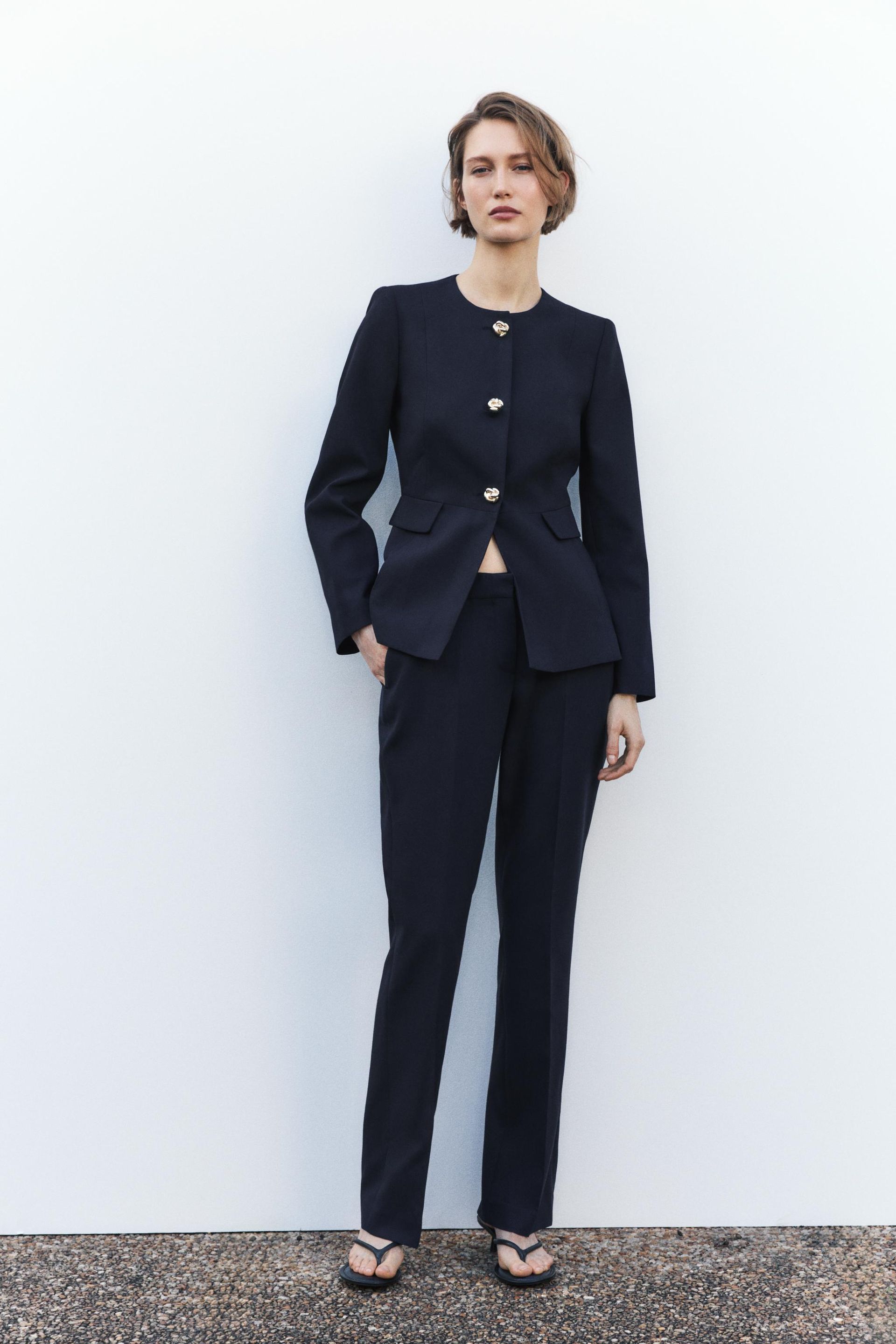 Tailored Round Neck Blazer
