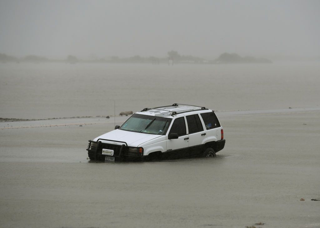 Hurricane Harvey batters Texas