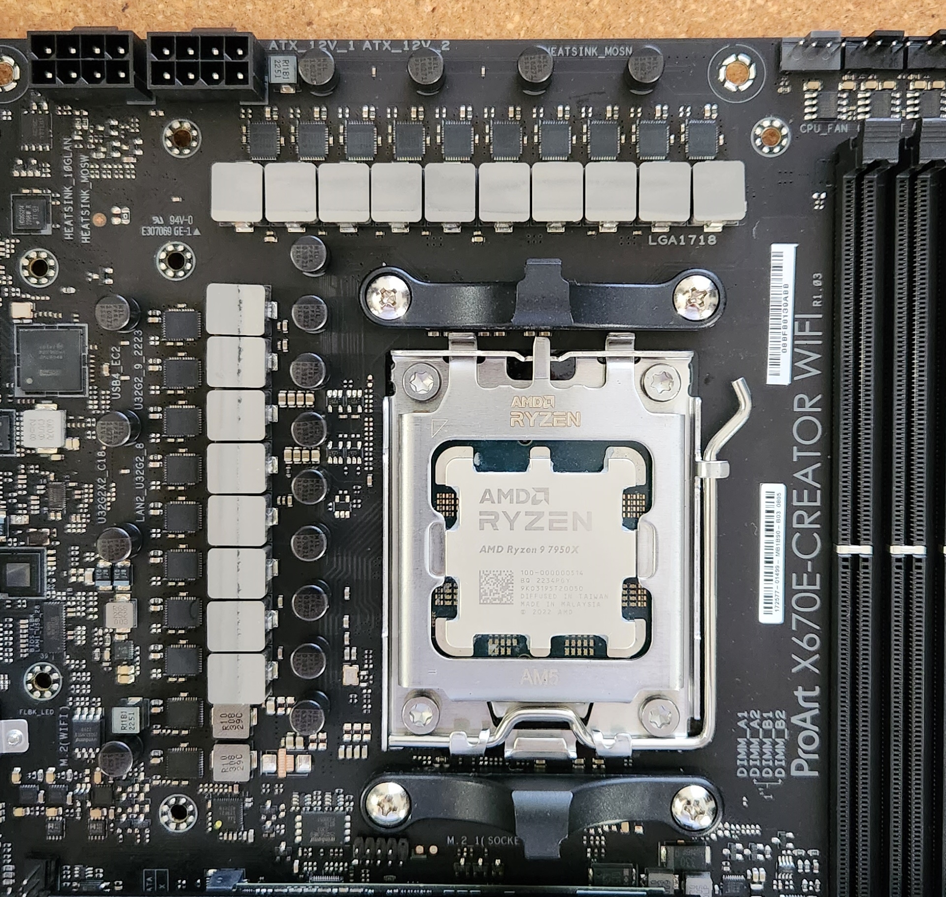 Asus ProArt X670E-Creator Wi-Fi