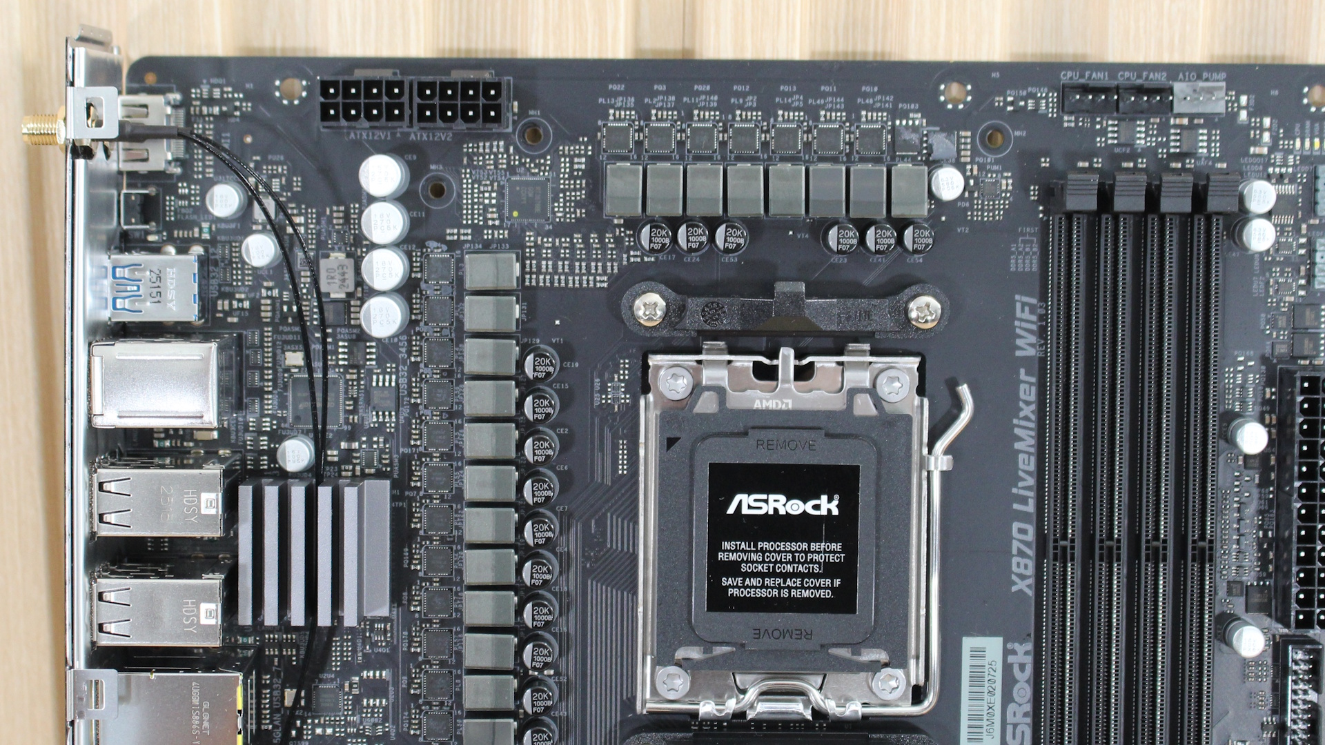 ASRock X870 LiveMixer Wifi