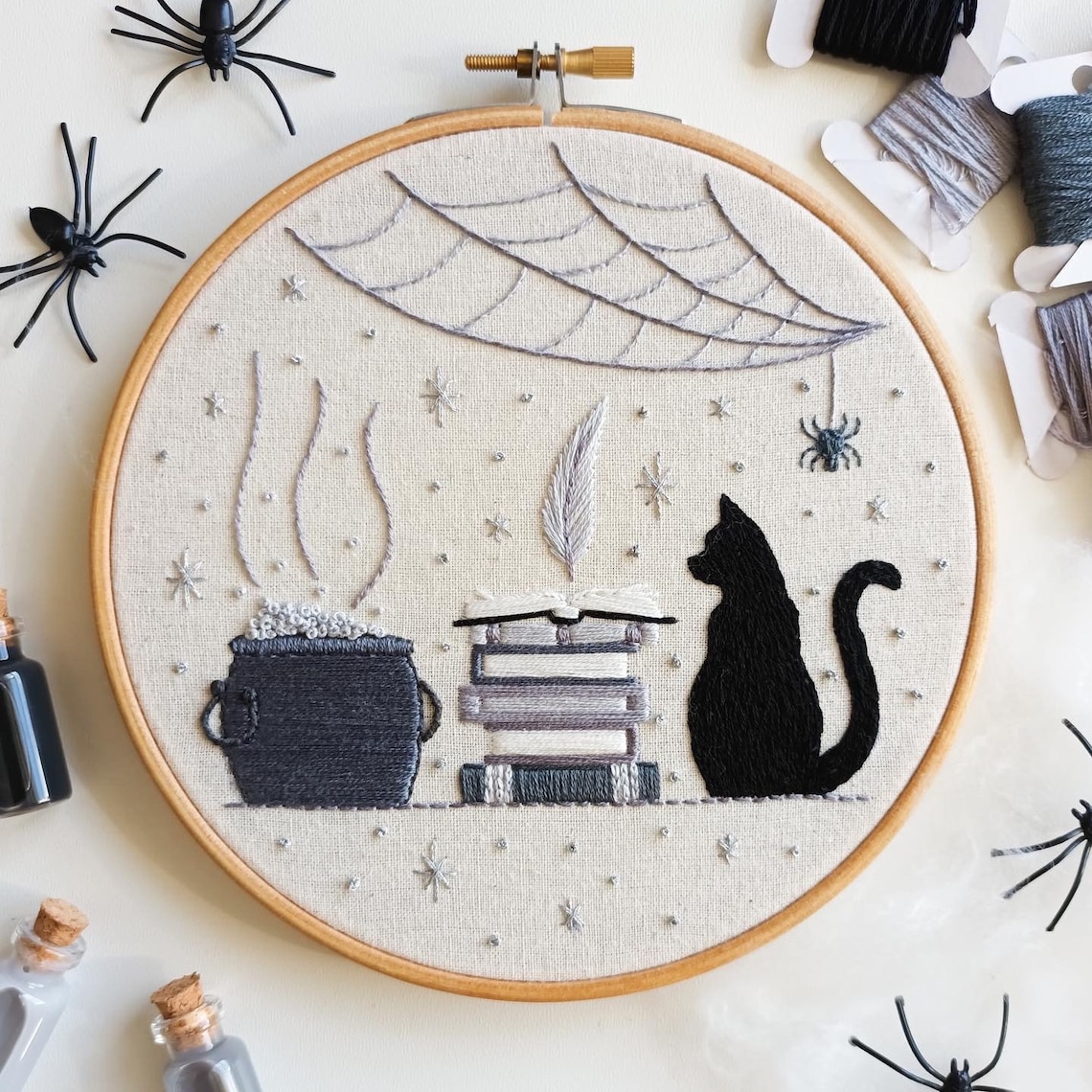 Embroidery hoop art 