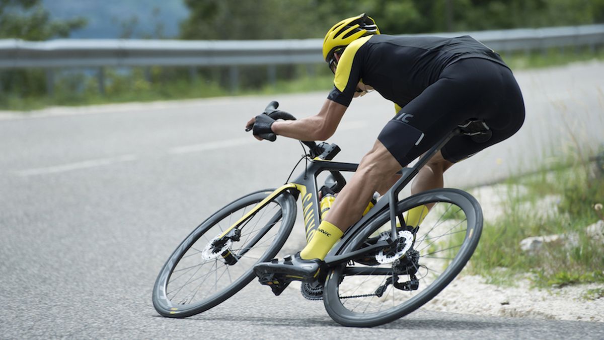 mavic clincher wheelset