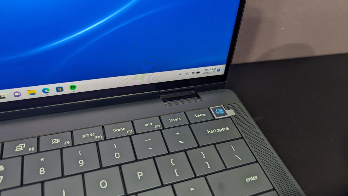 Dell Latitude 9440 2-in-1 Review: All These Flaws For $3,000? 