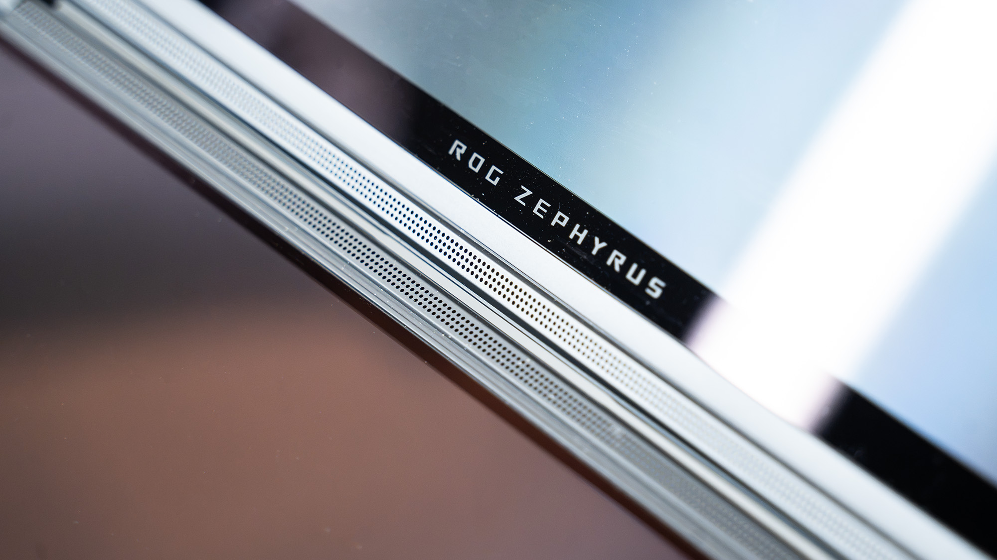 Asus ROG Zephyrus Duo 16