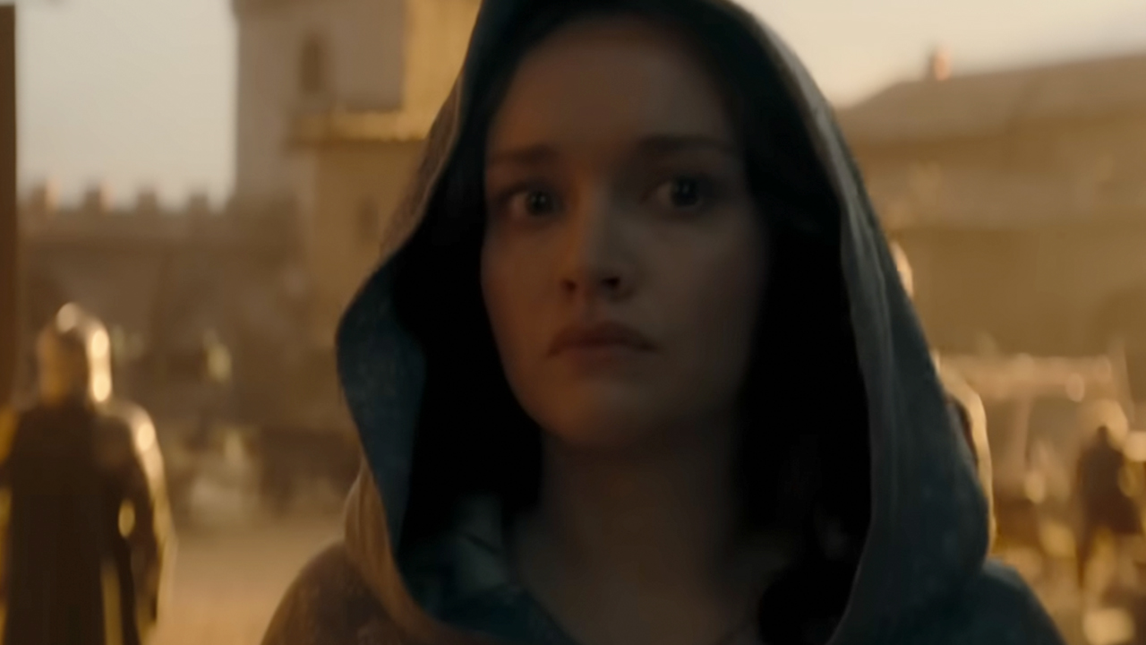 Olivia Cooke with a head scarf on in House of the Dragon