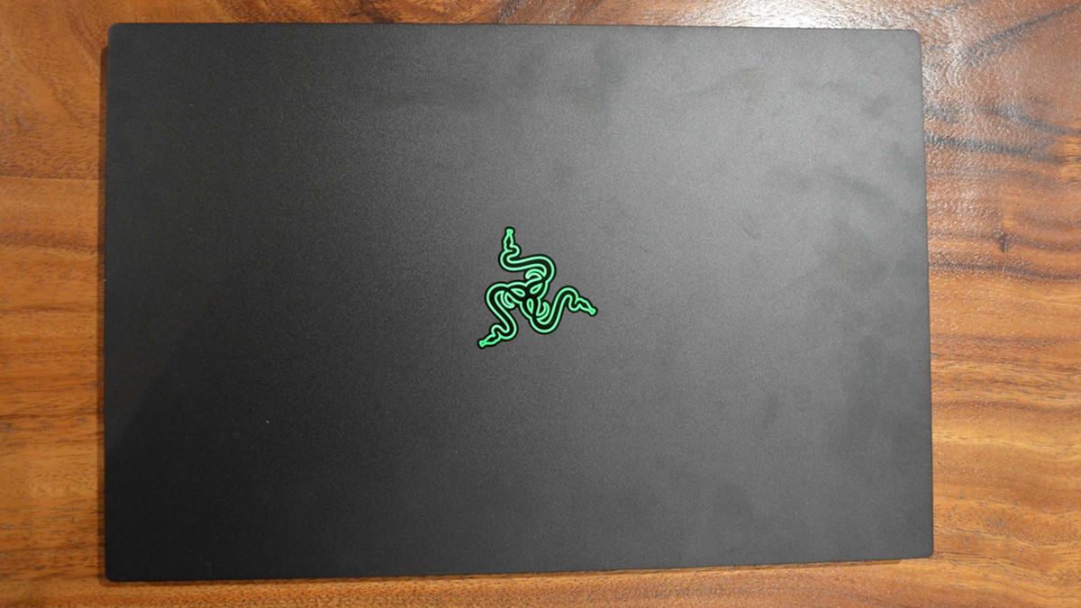 A Razer Blade 15 (2022)