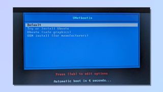 Screenshot showing UNetbootin installation menu
