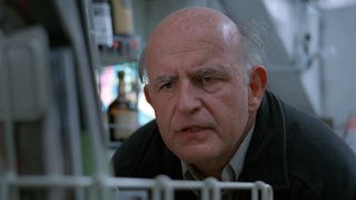 Peter Boyle reads over the tabloids in a convenience store in The X-Files.