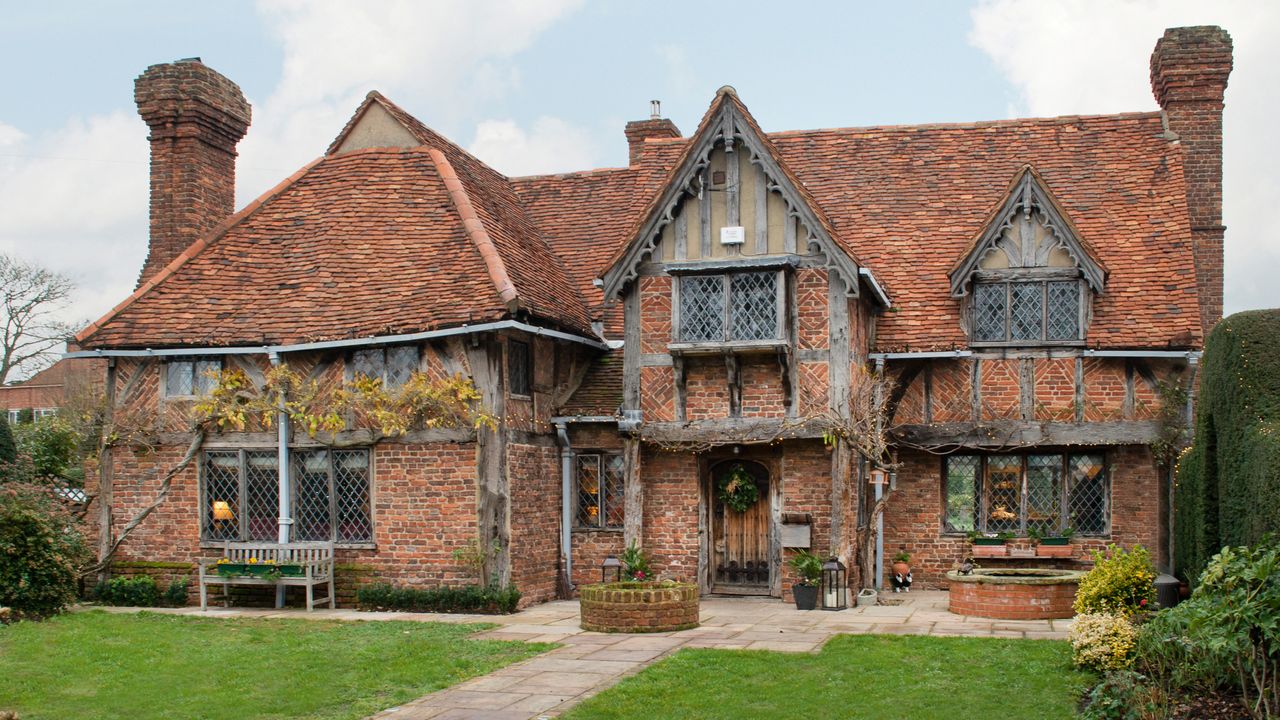 Grade-II listed Tudor home at Christmas