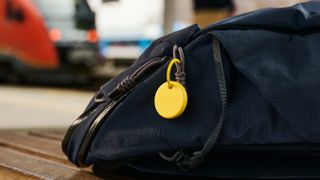 Chipolo Pop in Yellow