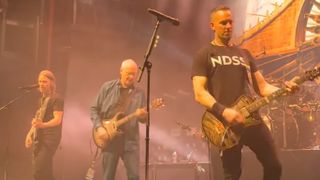 Paul Reed Smith and Alter Bridge perform live