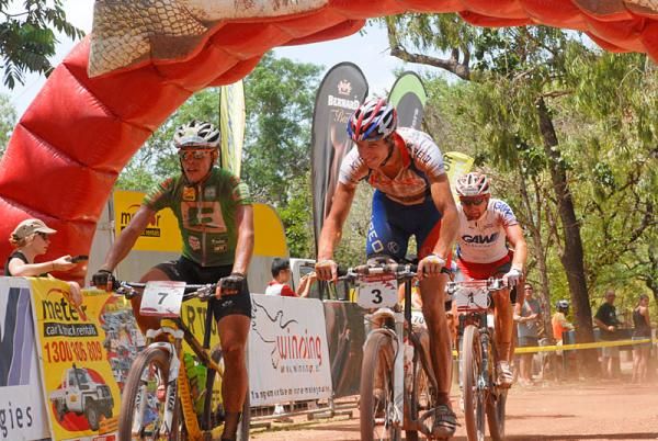 Wolfgang Krenn, Mike Mulkens (Kipeo MTB Team), and Urs Huber (St&ouml;ckli Pro Team) at the finish